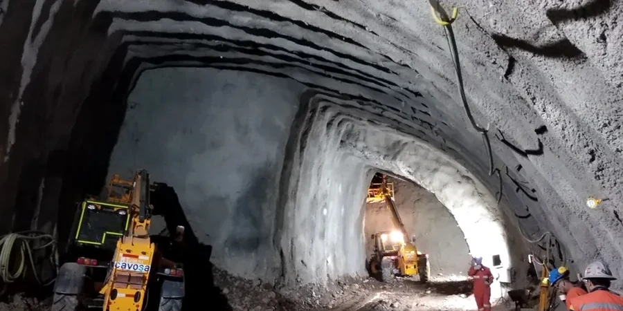 Analyse géotechnique pour tunnels en sols mous à Montreuil